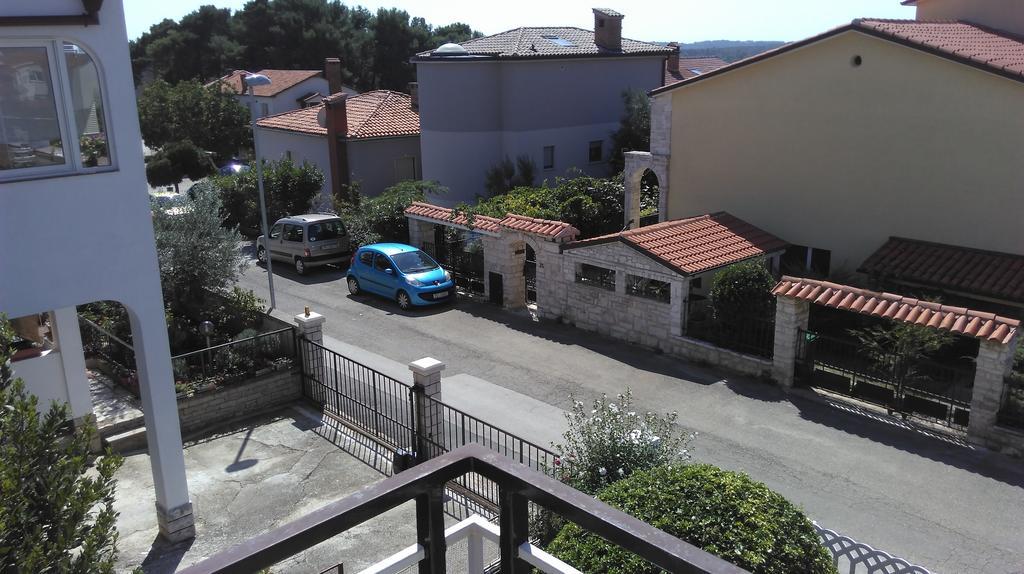 Apartment Cinzia Pula Exterior foto